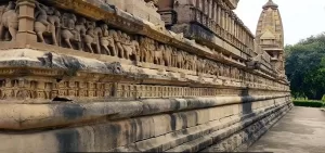 Tempo Traveller for Khajuraho