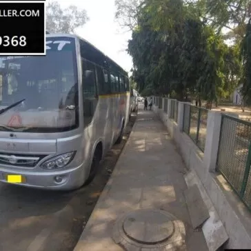 booking 27 seater tempo traveller in gurugram 1 e1653427680371