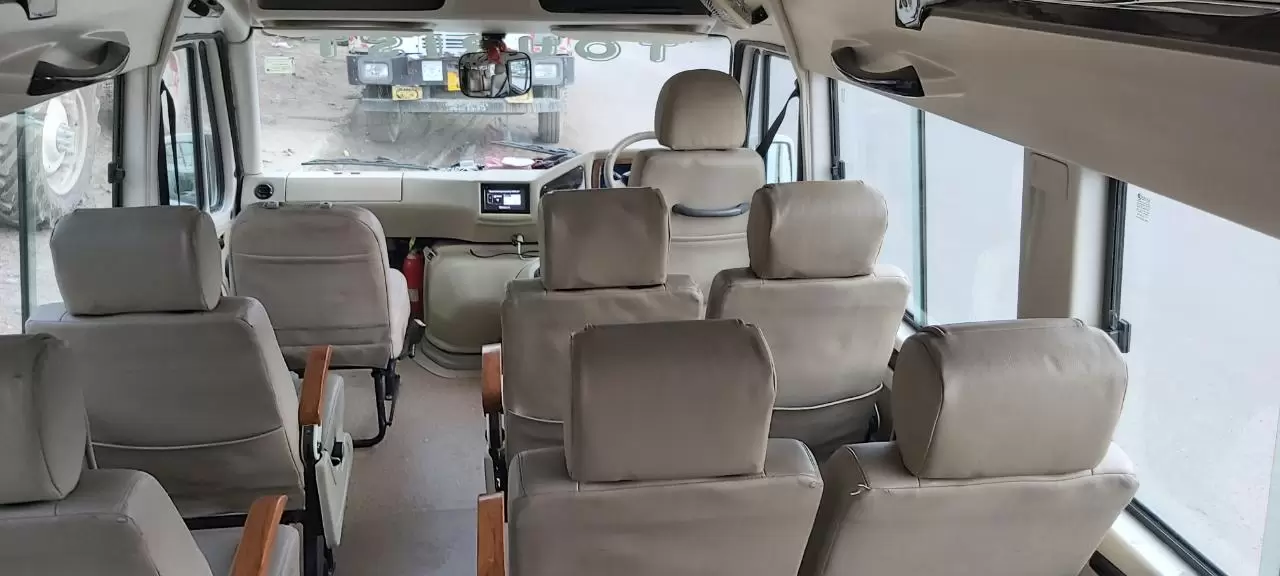 12 Seater Tempo Traveller