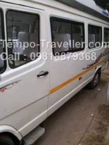 delhi tempo traveller